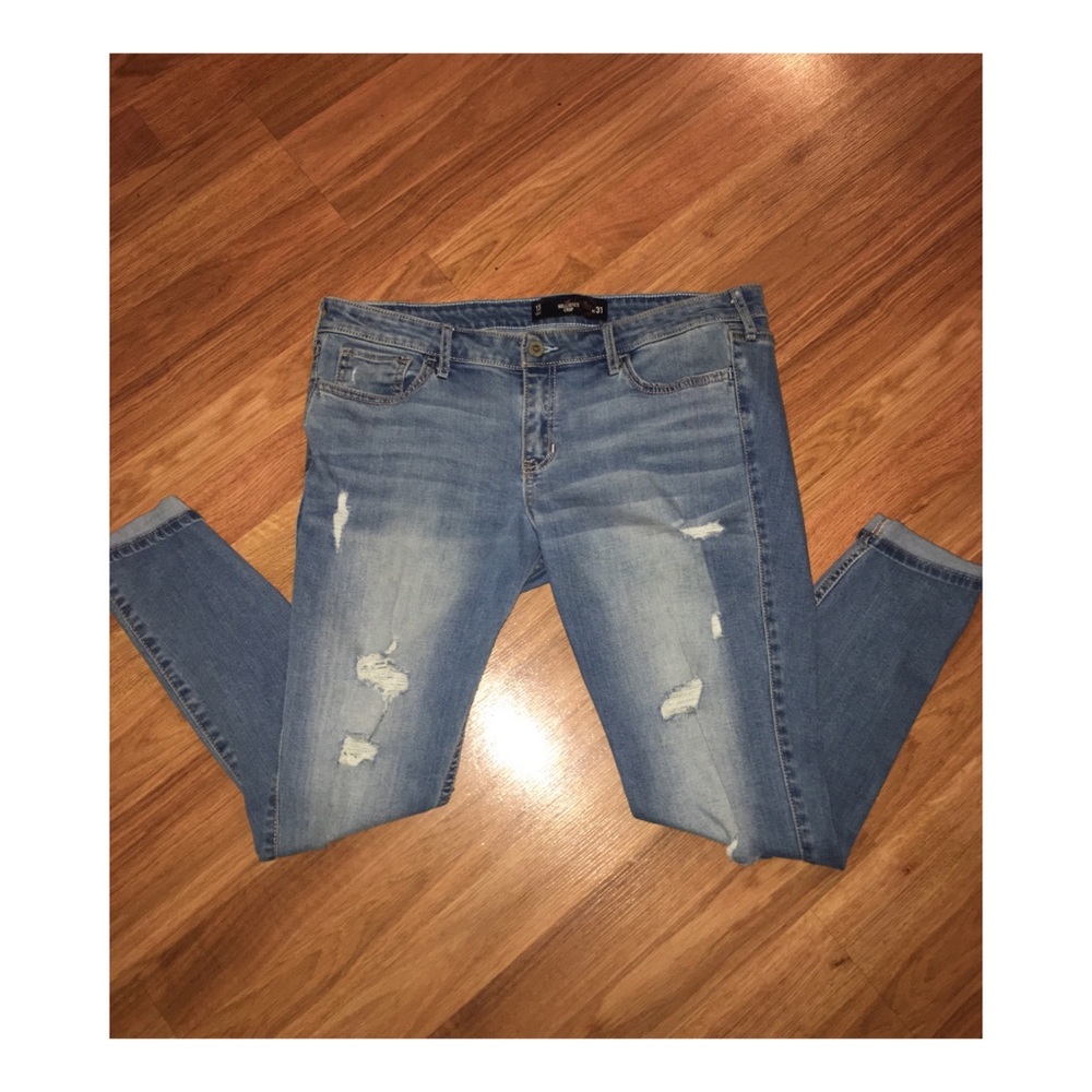 🍒HOLLISTER crop jeans